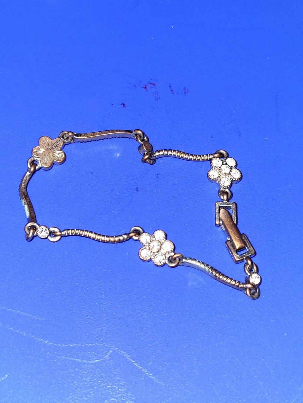 Vintage Avon Silver Plated Swirl Floret Link Bracelet Rhinestone Flowers SP Mark